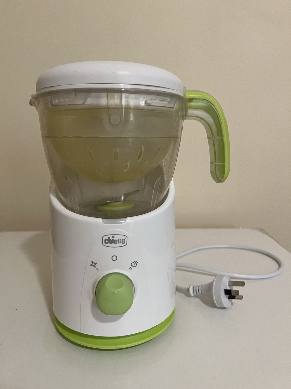 Chicco Easy Meal Steam Blender Cooker