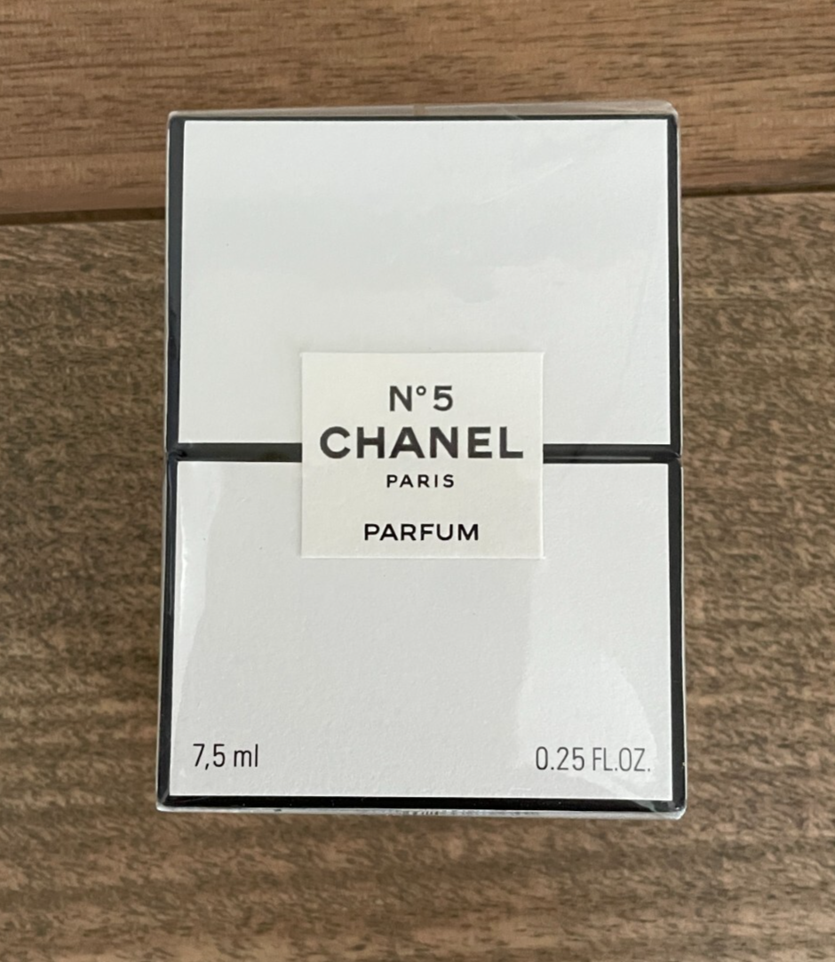 Chanel No 5 Parfum Bottle - 7.5ml