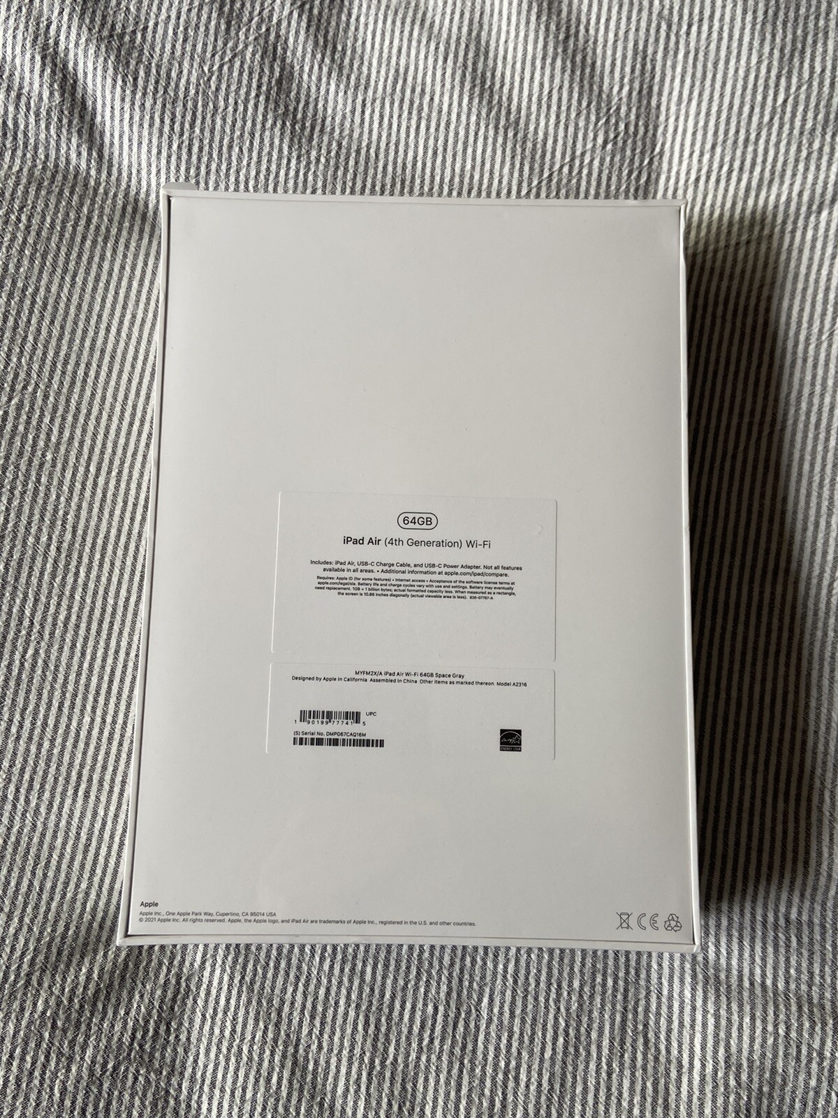 Apple 10.9-inch iPad Air Wi-Fi 64GB - Space Grey