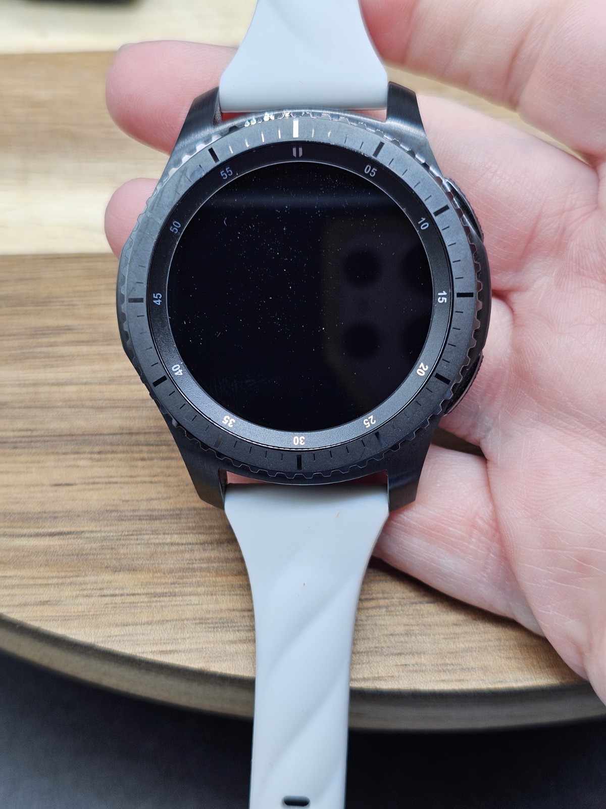 Samsung Gear S3 - Frontier (SM- R760N) Smart Watch - Frontier