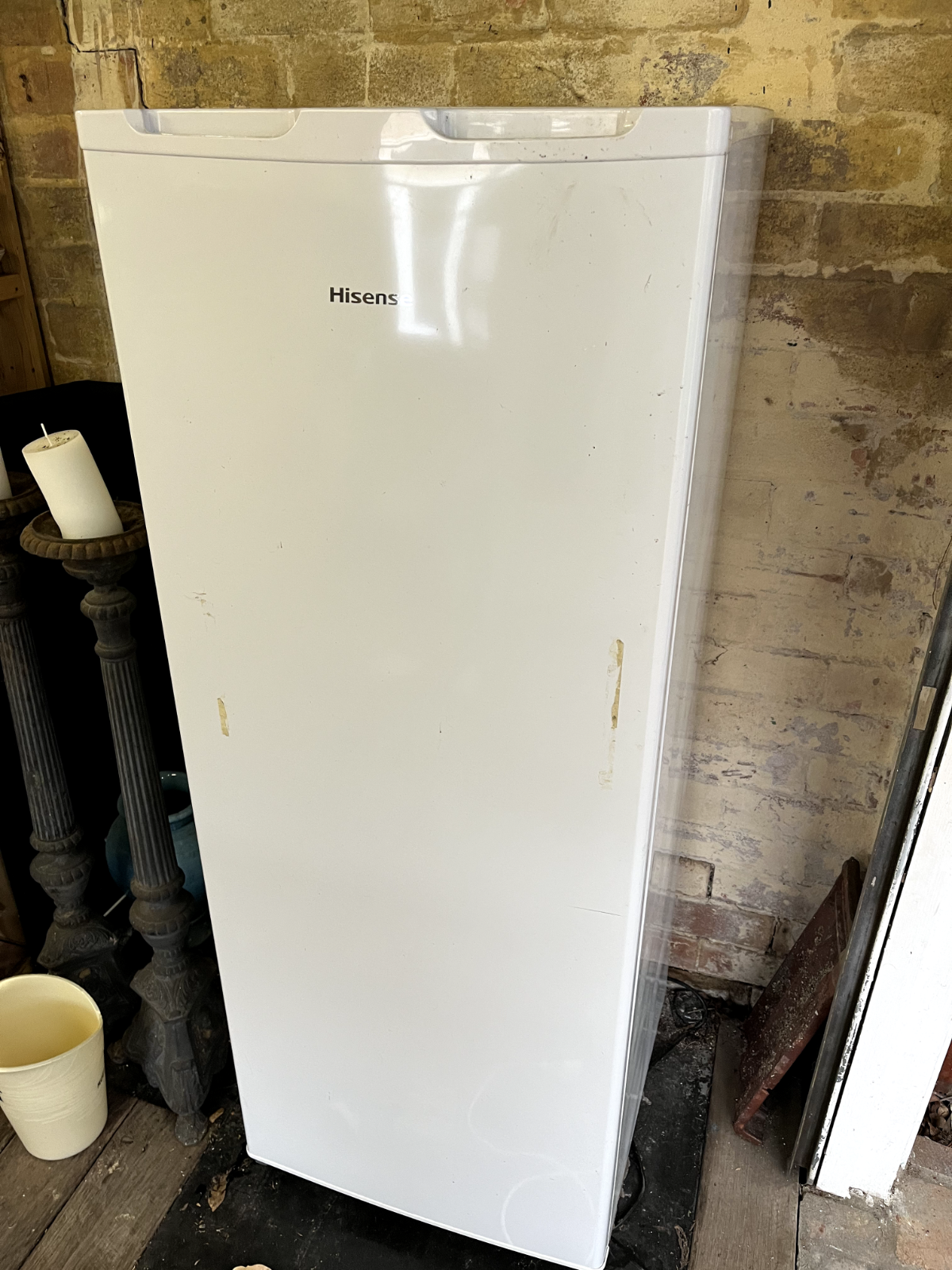 Hisense HR6VFF177A 176L Upright Freezer