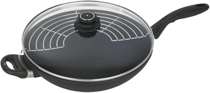 Swiss Diamond XD Induction Wok With Lid 32cm